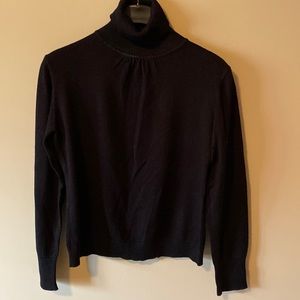 The Limited Turtleneck Sweater size Large Black color